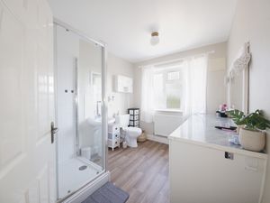 Shower Room- click for photo gallery